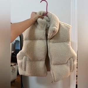 HYFVE sleeveless beige puffer
